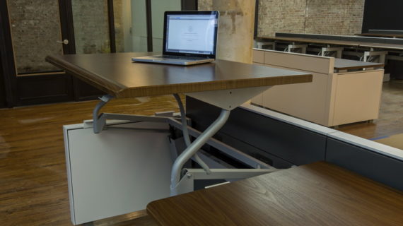 Tables/Height Adjustable Tables